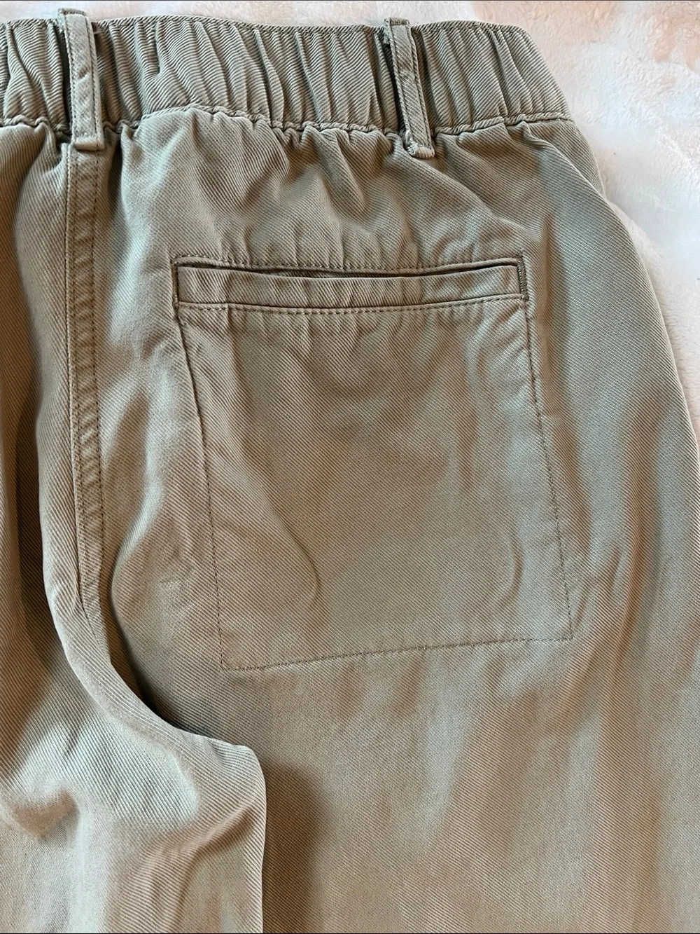 Banana Republic Womens Super-Soft Soma Mid-Rise Wide-Leg Pants in Mushroom Taupe